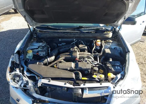 2014 Subaru Outback 2.5I из США, поврежденный, VIN 4S4BRBAC0E3210070